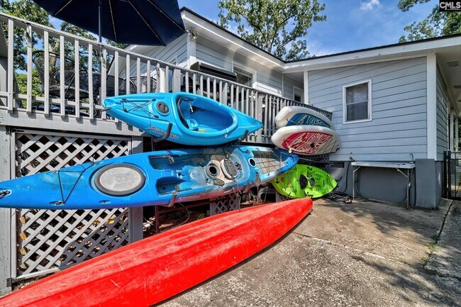 Building Photo - 435 State Rd S-32-1194