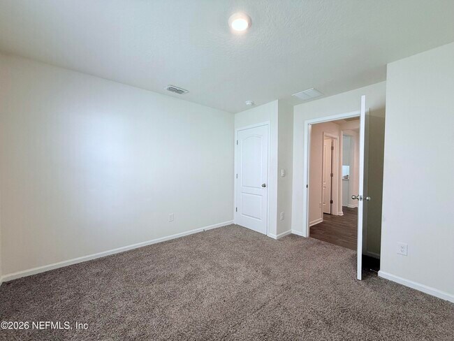 Building Photo - 870 Morgans Treasure Rd