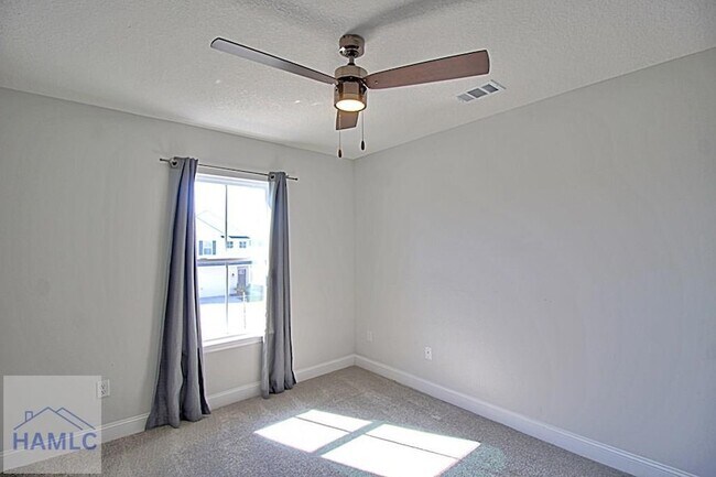 Building Photo - 106 Centennial Ct