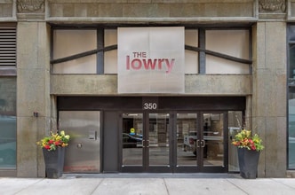 Building Photo - Historic Lowry Condo For Rent