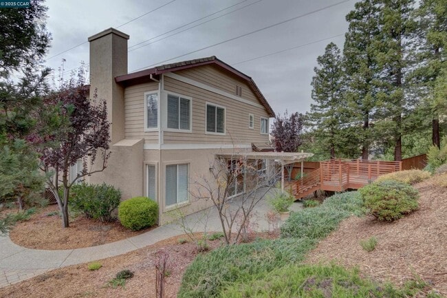 Building Photo - 5171 Keller Ridge Dr