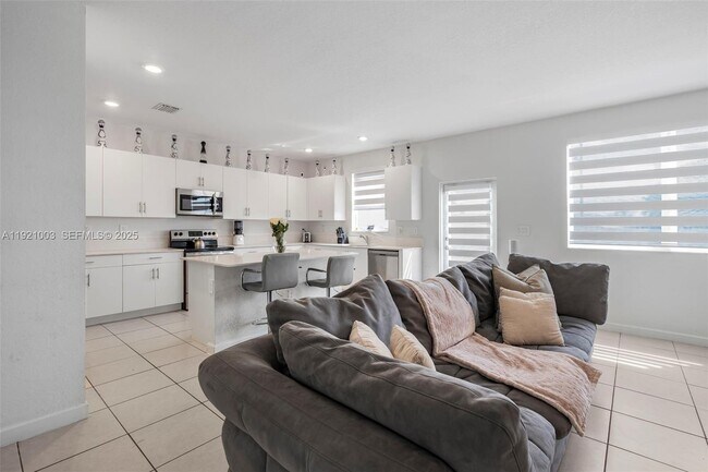 Building Photo - 21189 SW 127th Ct