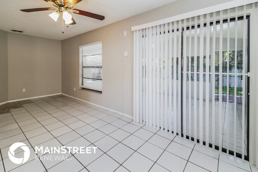 Building Photo - 9905 Piney Point Cir