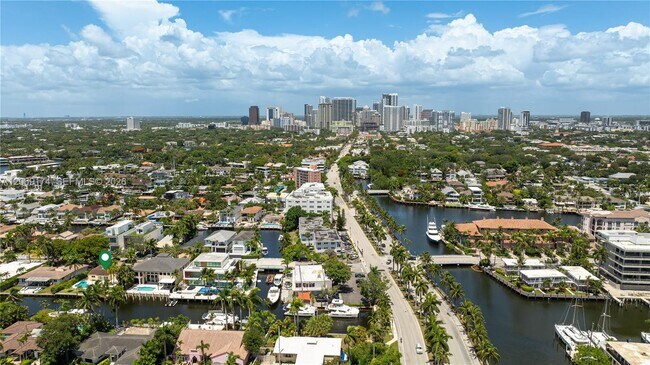 Building Photo - 330 Coconut Isle Dr