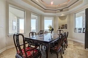 Building Photo - 135 1st St