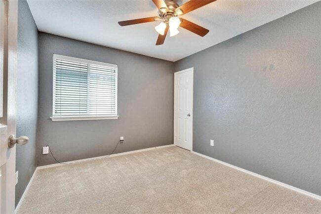 Building Photo - 2212 Melissa Oaks Ln