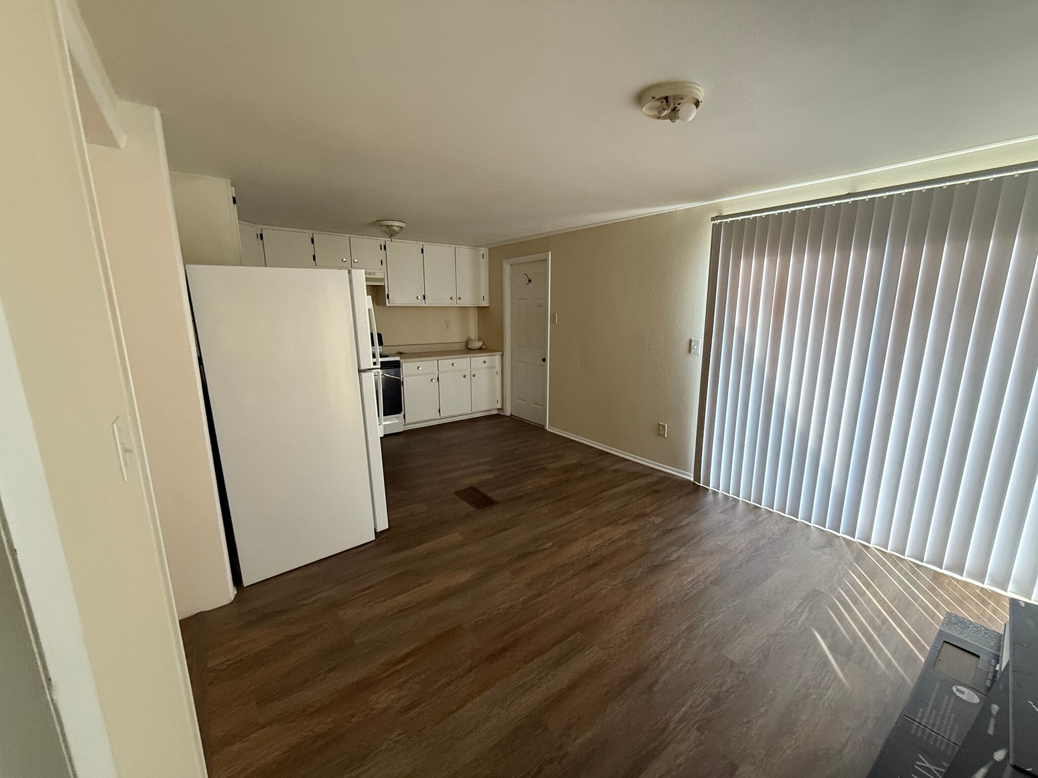 Building Photo - 3122 Moody Ave