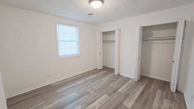 Building Photo - Monetta Apartments