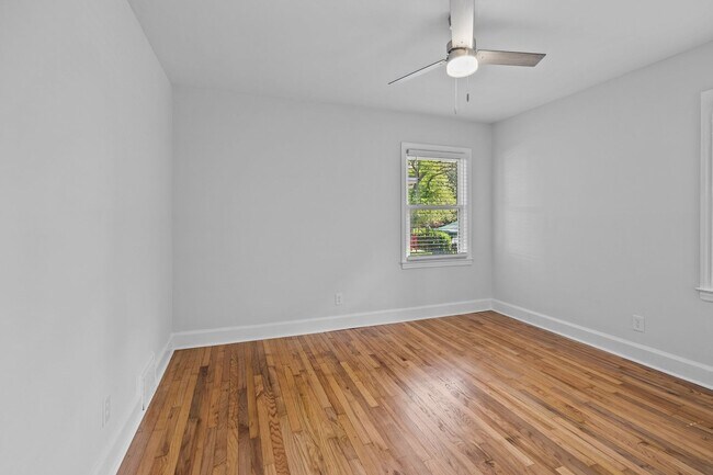 Building Photo - Newly Renovated Ranch Home In SE Raleigh! Pet Friendly!
