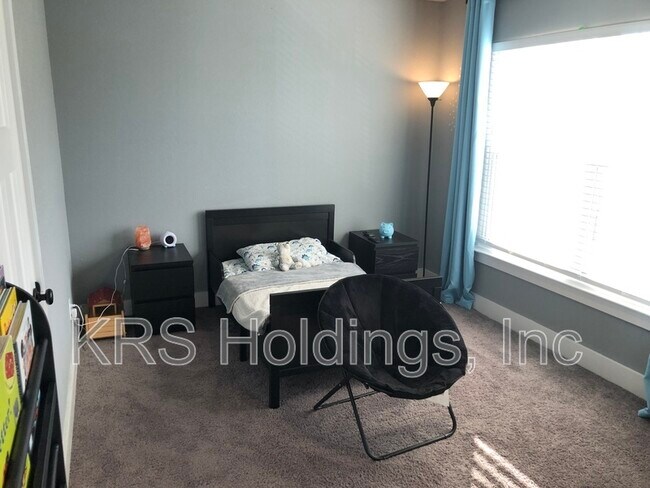 Building Photo - 1312 auburn hill Dr
