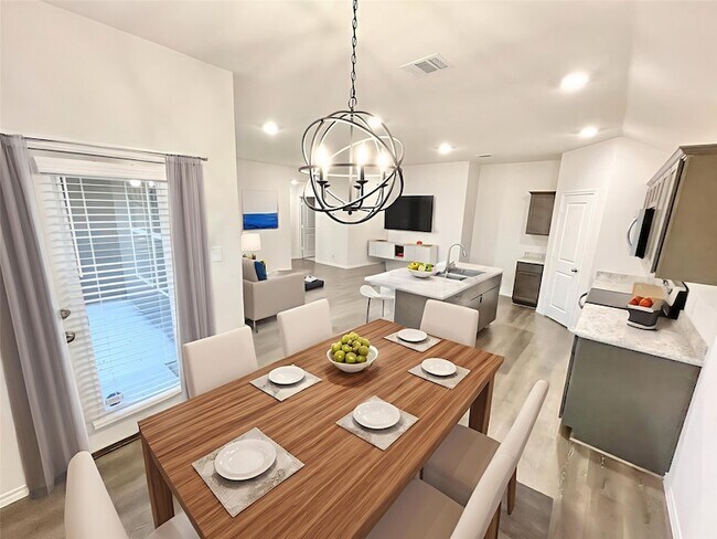 Building Photo - 1125 Silver Maple Ln