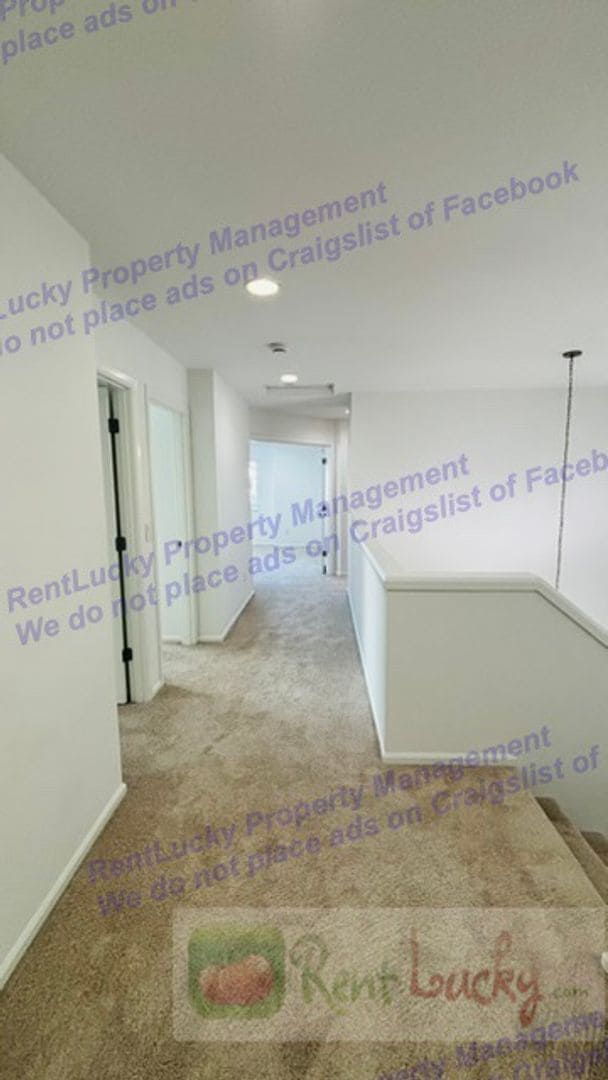 Building Photo - Fabulous 3-Bedroom Home in Popular Verdera Neighborhood in Mill Creek!!