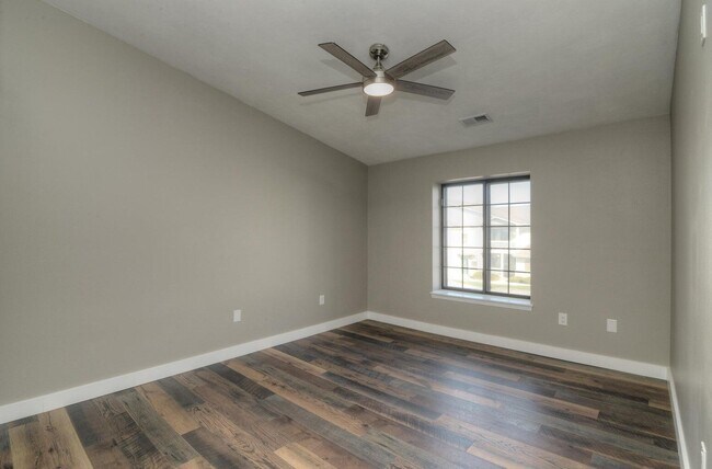 Building Photo - 7311 98th Ave