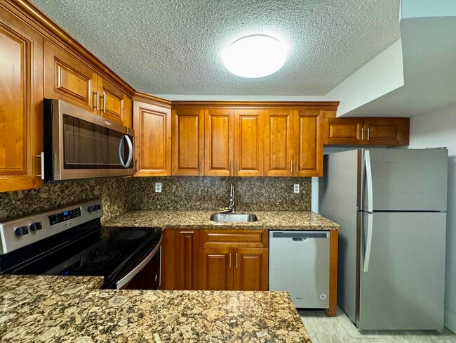 Building Photo - 3662 SW 59th Ave