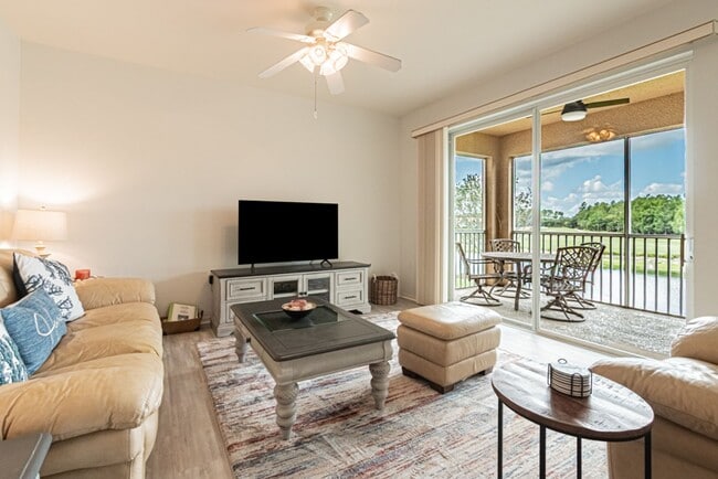 Building Photo - Fully Furnished Seasonal Condo Rental At Golf & Country Club