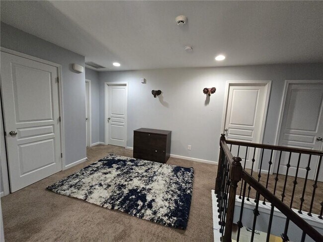 Building Photo - 6850 Rocking Horse Ln