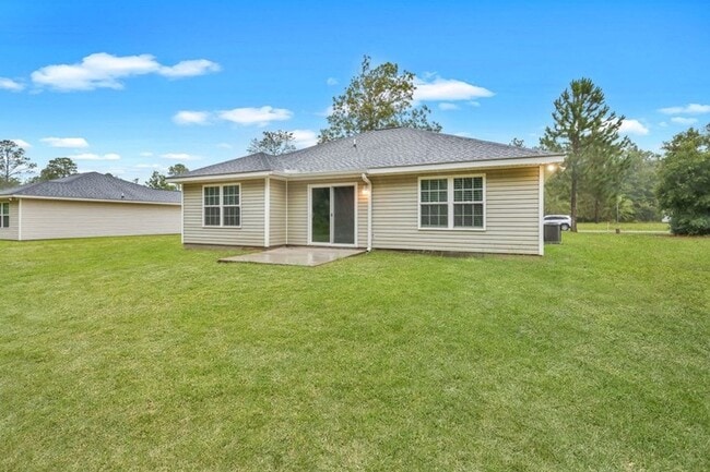 Building Photo - Available for Rent