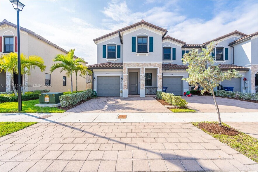 Primary Photo - 25128 SW 113th Pl
