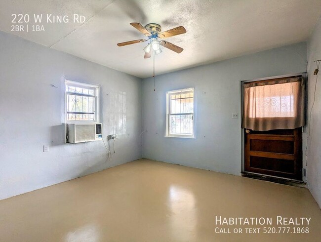 Building Photo - Cozy Vintage 2Bd/1Ba Home, with a Spacious...