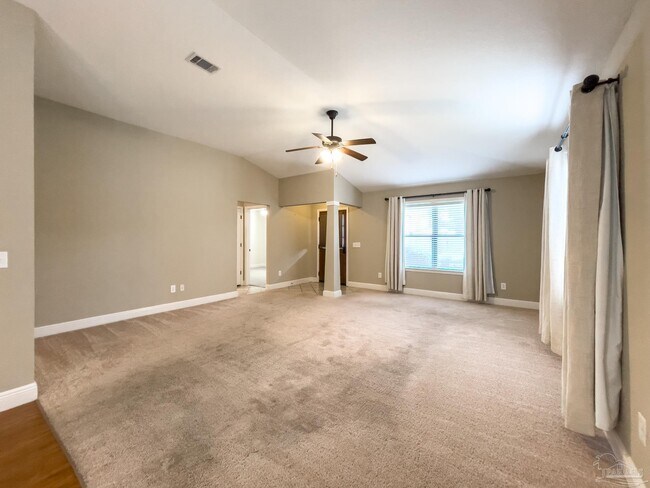 Building Photo - 491 Portside Dr