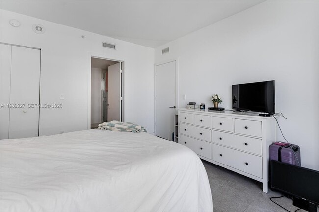 Building Photo - 1300 S Miami Ave