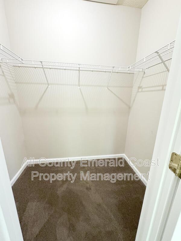Building Photo - 732 E Mack Bayou Dr