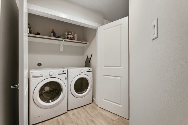 Building Photo - 3013 Wilmington St