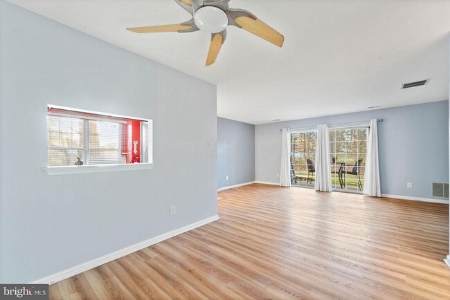 Building Photo - 1607 Hawthorne Ct