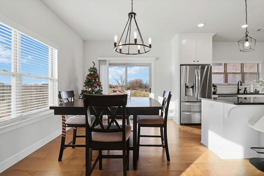 Building Photo - 1271 Bootleg Rd