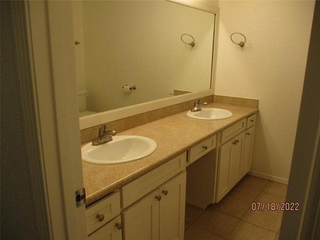 Building Photo - 609 Spring Garden Dr
