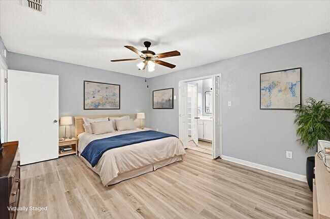 Building Photo - 1749 Dawn Breeze Dr