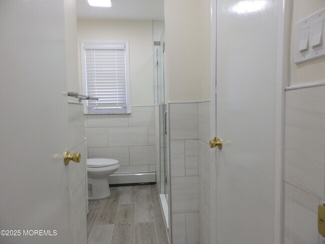Building Photo - 108 Barbuda St