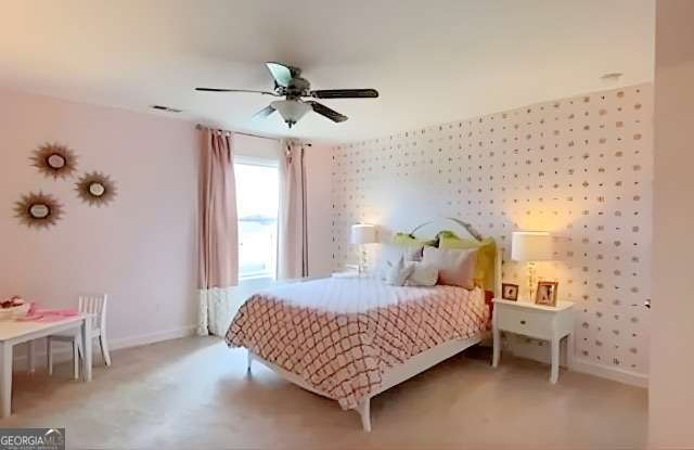 Building Photo - 5325 Chesire Ct