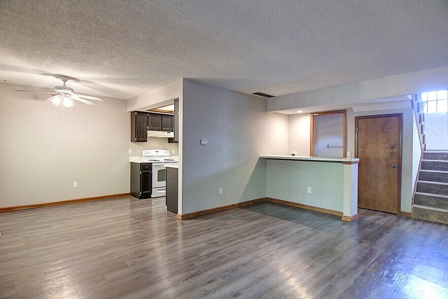 Building Photo - 9630 Sage Meadow Ct