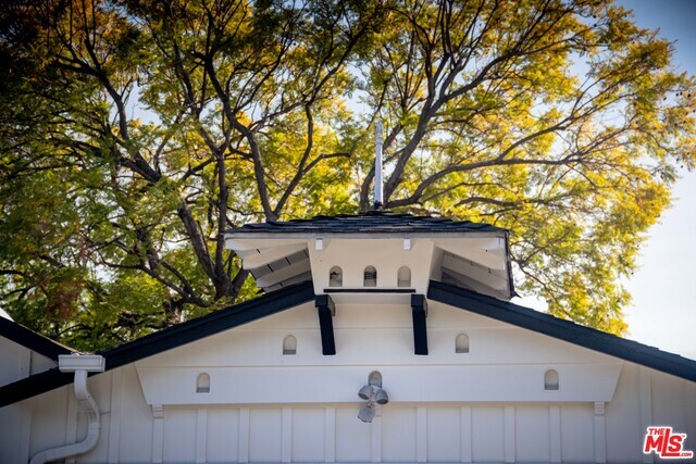 Building Photo - 4483 Sherman Oaks Cir