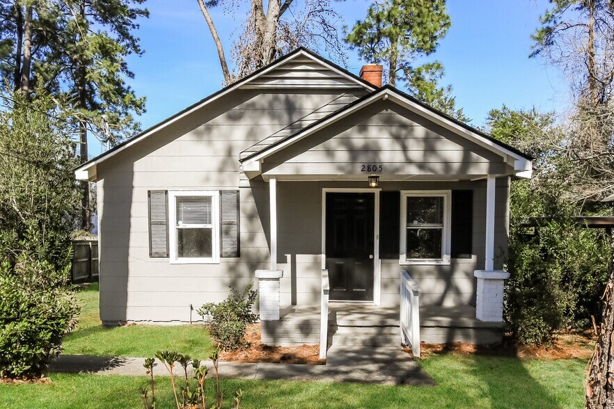 Building Photo - 2805 Royal St