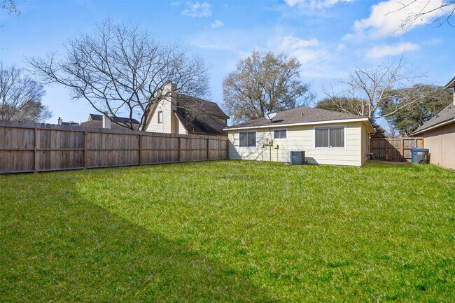 Building Photo - 17611 Northfalk Dr