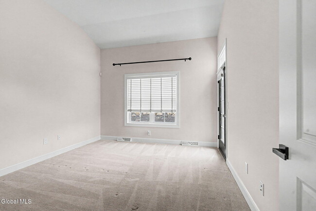 Building Photo - 24C Idared Ln