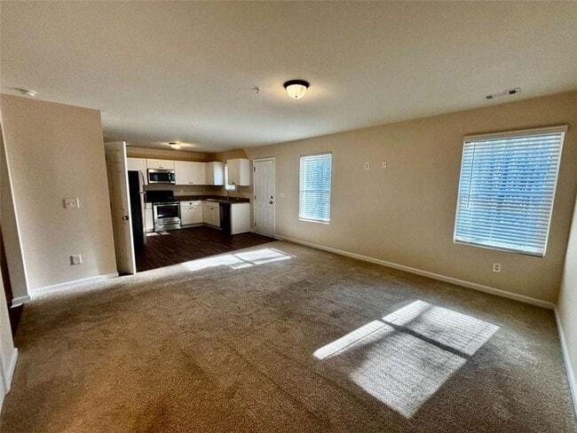 Building Photo - 637 Carlton Pointe Dr