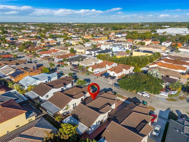 Building Photo - 9532 SW 154th Pl