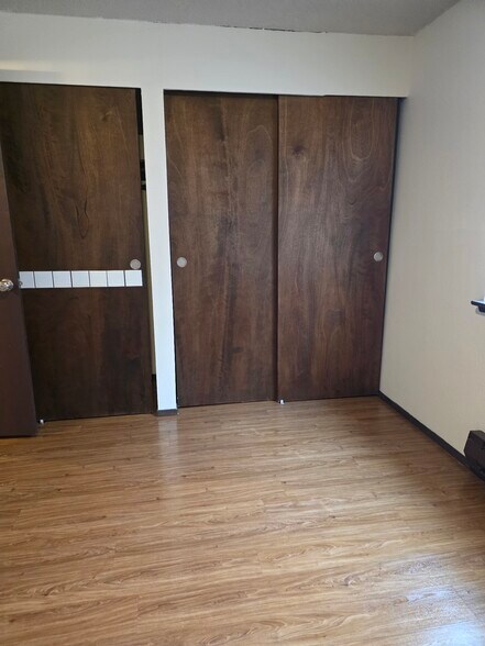 closet bedroom 2 - 2962 O St SE