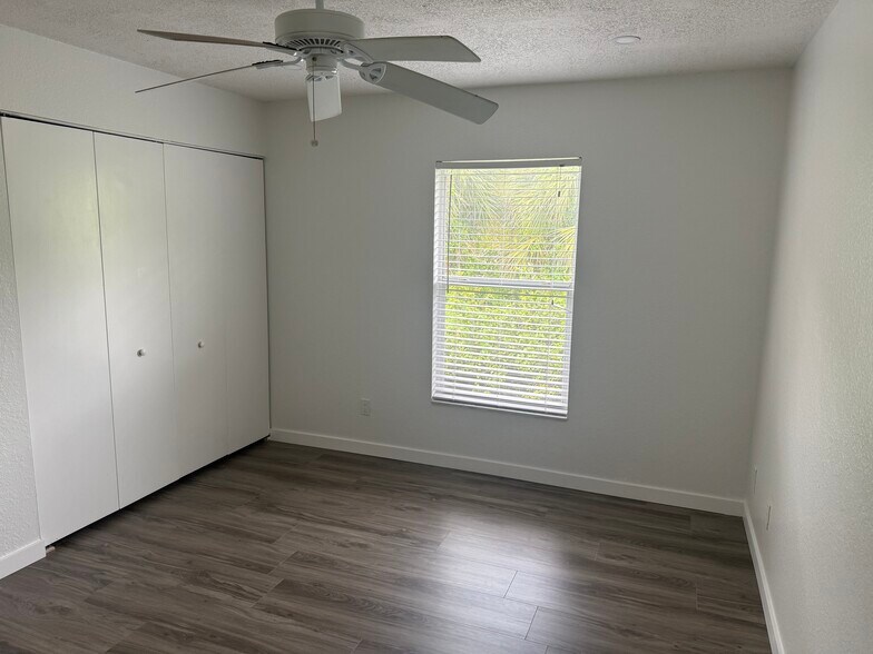 Building Photo - 8285 Ibis Club Dr