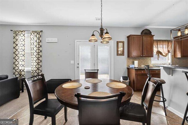 Building Photo - 267 Collingsworth Trace NE