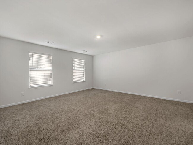 Building Photo - NO APPLICATION FEE IF APPROVED-Spacious 3-Bdrm 2.5 Bath Home in Woodruff/Reidville Area