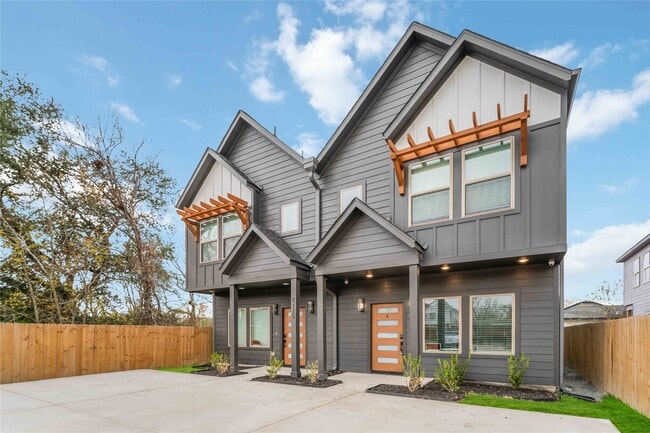 Building Photo - 8115 Jeffery St