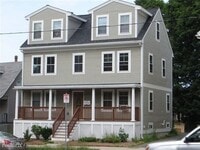 Building Photo - 76 Seaver St