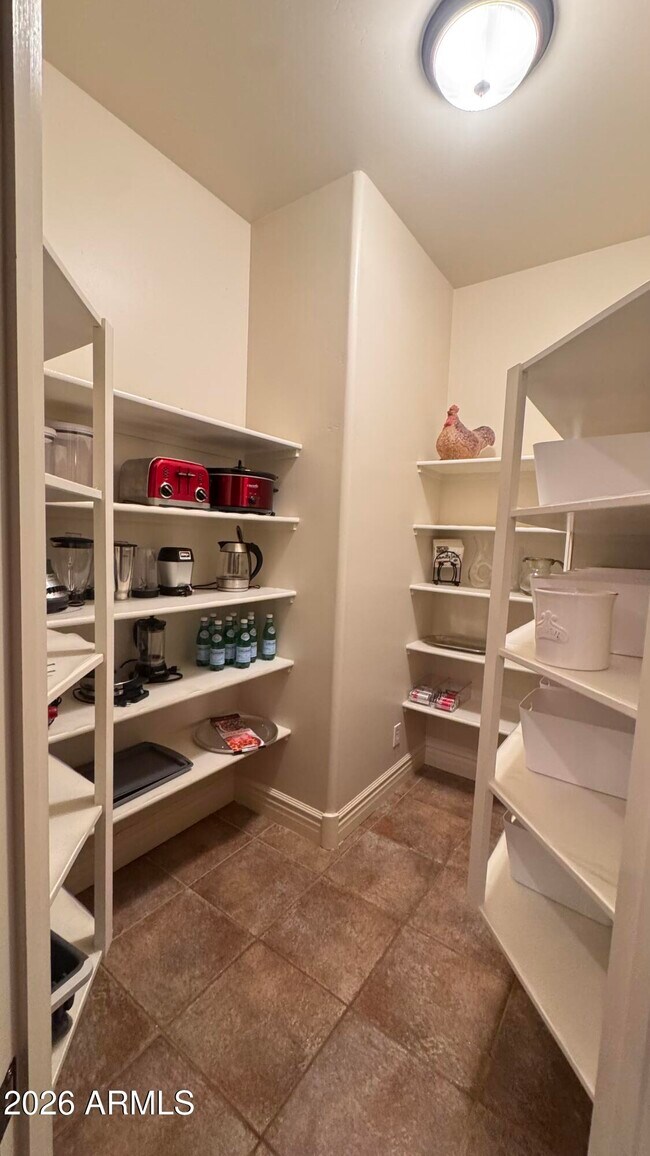 Building Photo - 10919 E Onyx Ct