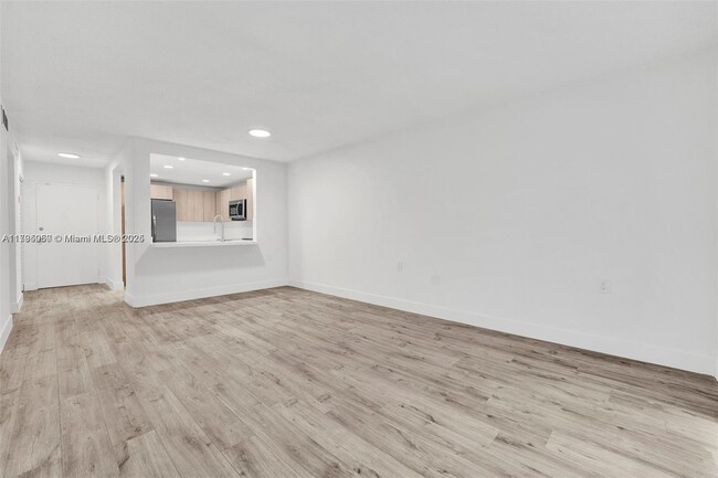 Building Photo - 11225 SW 88th St