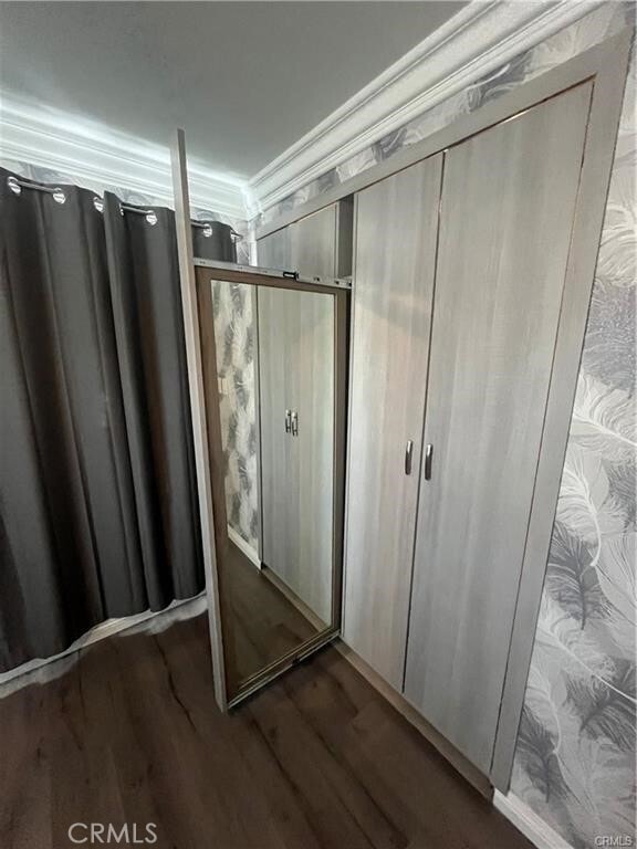 Building Photo - 12213 Pine St