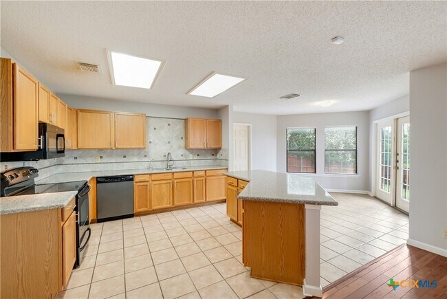 Building Photo - 1319 Pecan Station